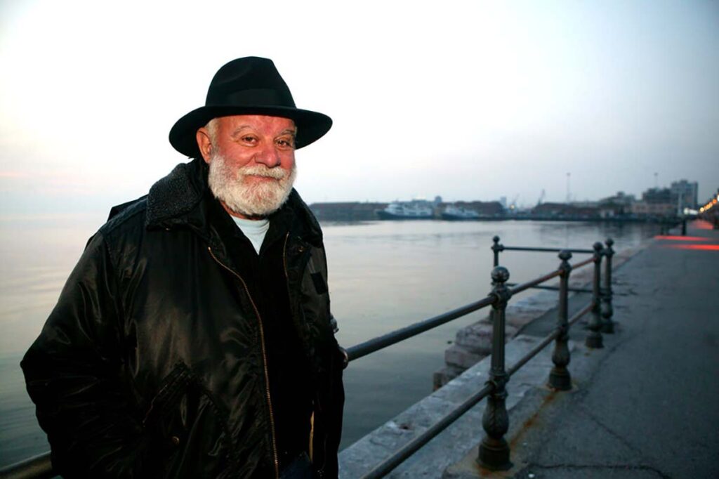 Rasoulis-photo_2_banner